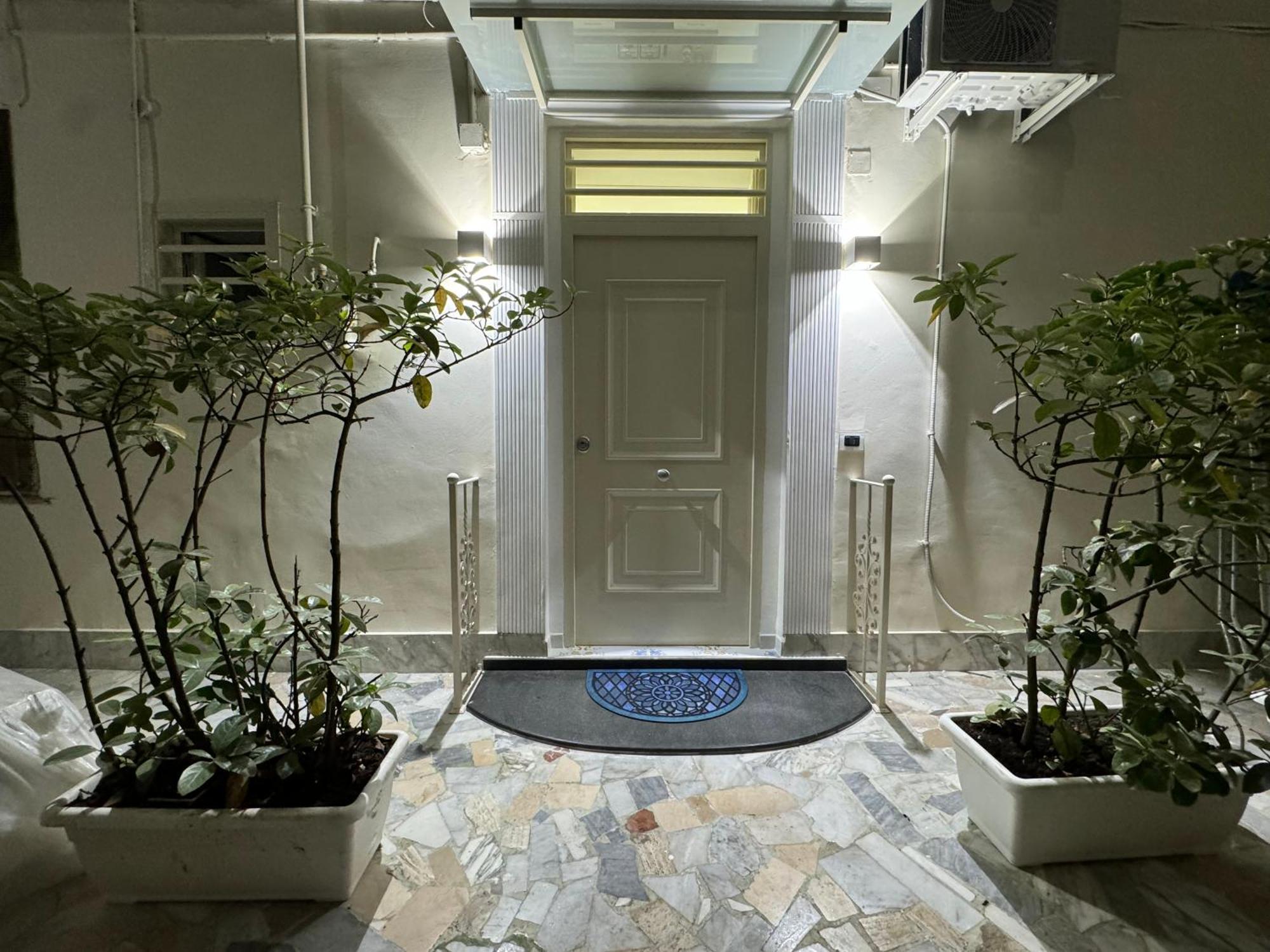 Dimora Poseidon Apartment Napoli Ngoại thất bức ảnh